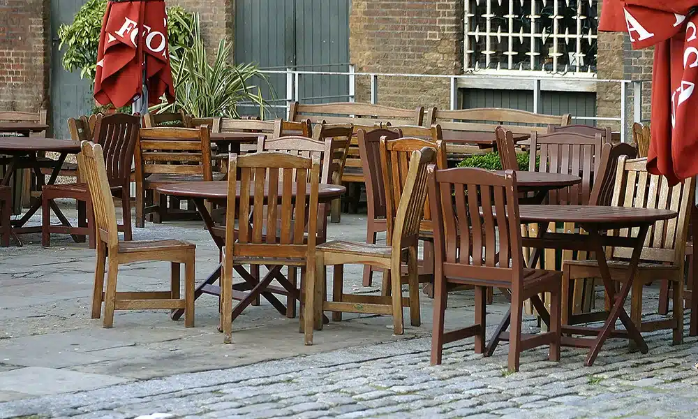 Pub seating for commercial spaces outdoors on a street patio